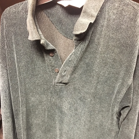 Knightsbridge men’s rubbed velvet long sleeve - Picture 5 of 5